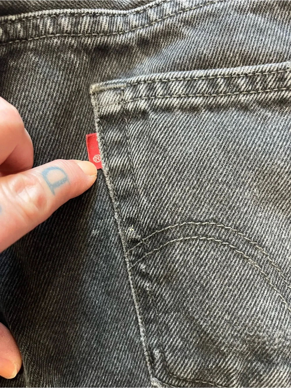 Vintage Y2K Levi's 505 Faded Black Denim Jeans Straight Leg 30x30 (2007)